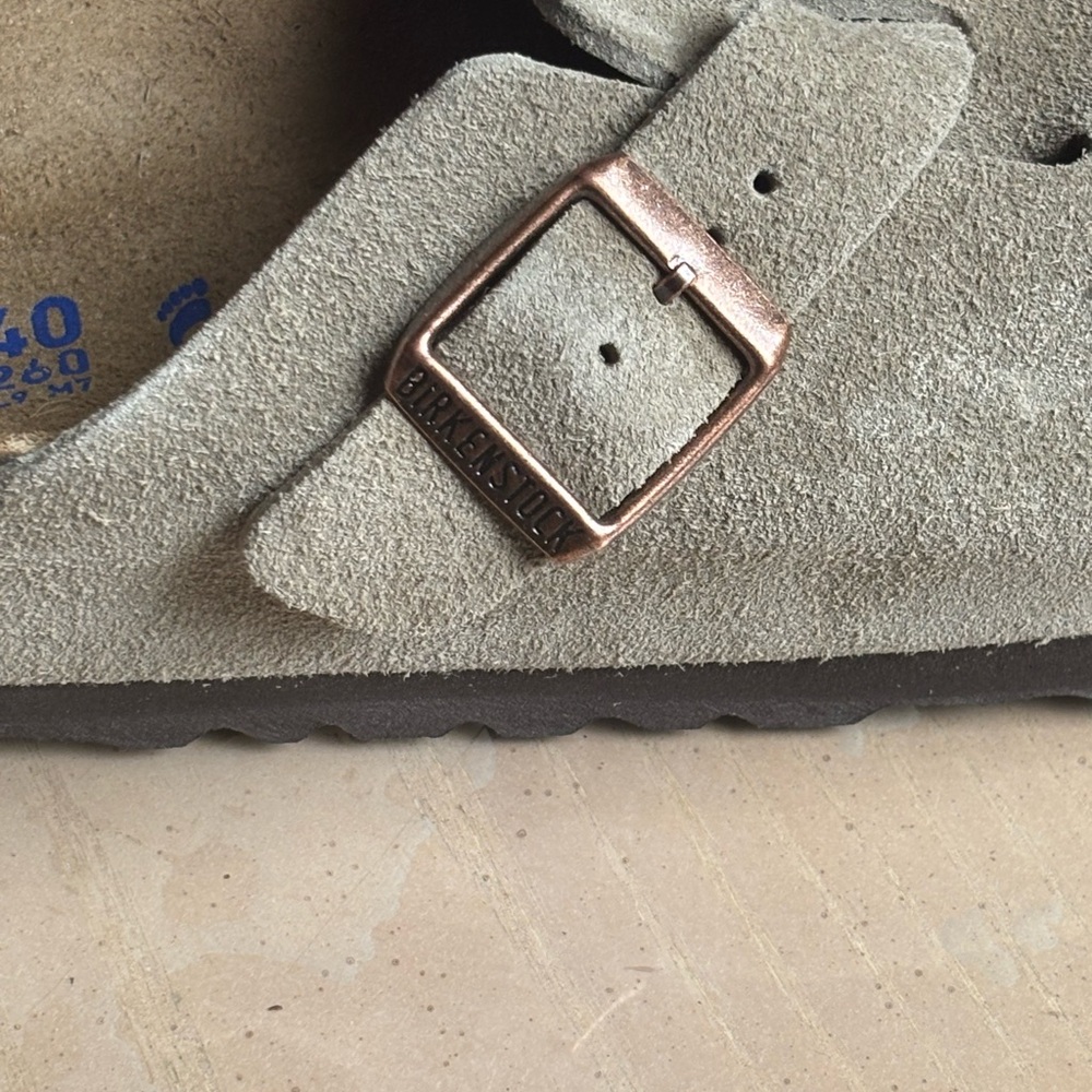 Birkenstock Boston Suede in Taupe W9 - Picture 5 of 8